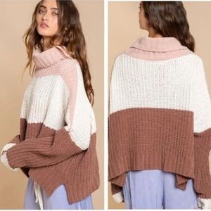 Oversized Chenille Colorblock Sweater - POL - Medium